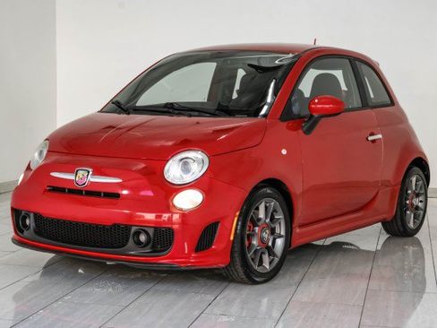 Used 2015 FIAT 500 Abarth FWD image 4