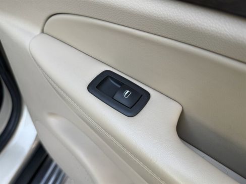 Used 2014 Jeep Grand Cherokee Laredo w/ Quick Order Package 23E RWD image 44