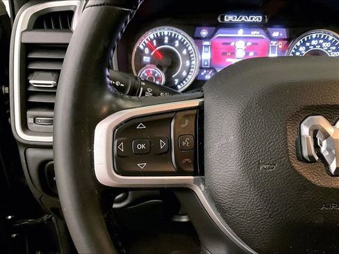 Used 2021 RAM 1500 Big Horn AWD/4WD image 17