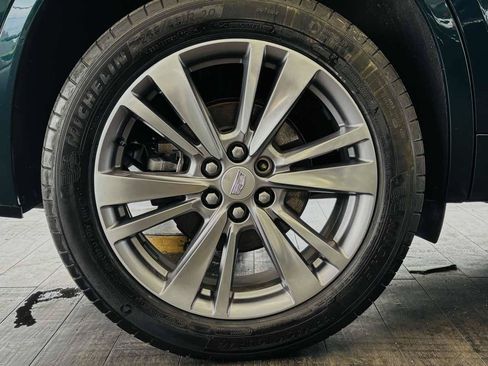 Used 2024 Cadillac XT6 Premium Luxury w/ Technology Package FWD image 30