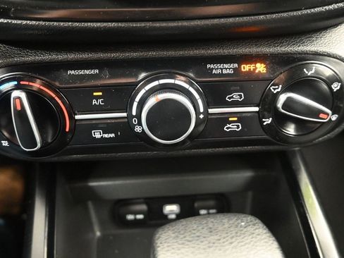 Certified 2024 Kia Soul LX w/ Option Group 015 image 19