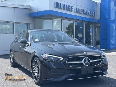 Used 2023 Mercedes-Benz C 300 4MATIC Sedan image 1
