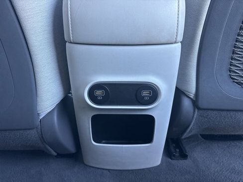 Used 2023 Hyundai Ioniq 5 SEL image 16