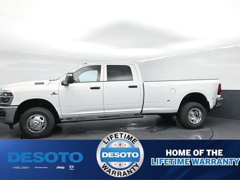 New 2026 RAM 3500 Tradesman image 5