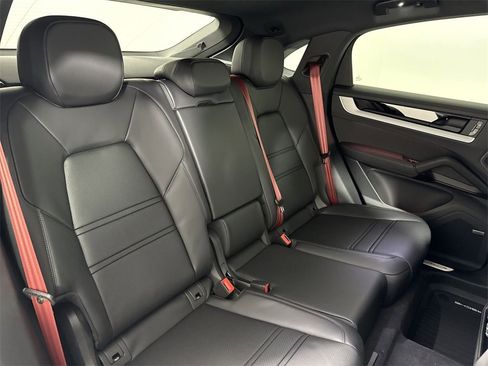 New 2026 Porsche Cayenne S image 22