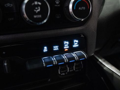 Used 2021 RAM 1500 Big Horn AWD/4WD image 28