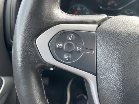 Used 2015 Chevrolet Colorado LT w/ LT Convenience Package image 16