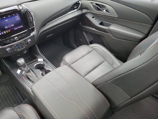 Used 2021 Chevrolet Traverse LT w/ LT Premium Package AWD/4WD image 29