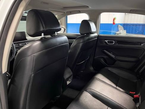 Used 2024 Honda Civic Touring image 17