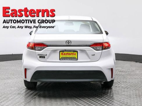 Used 2024 Toyota Corolla LE image 6