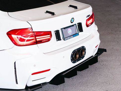 Used 2018 BMW M3 Sedan w/ Competition Package image 20