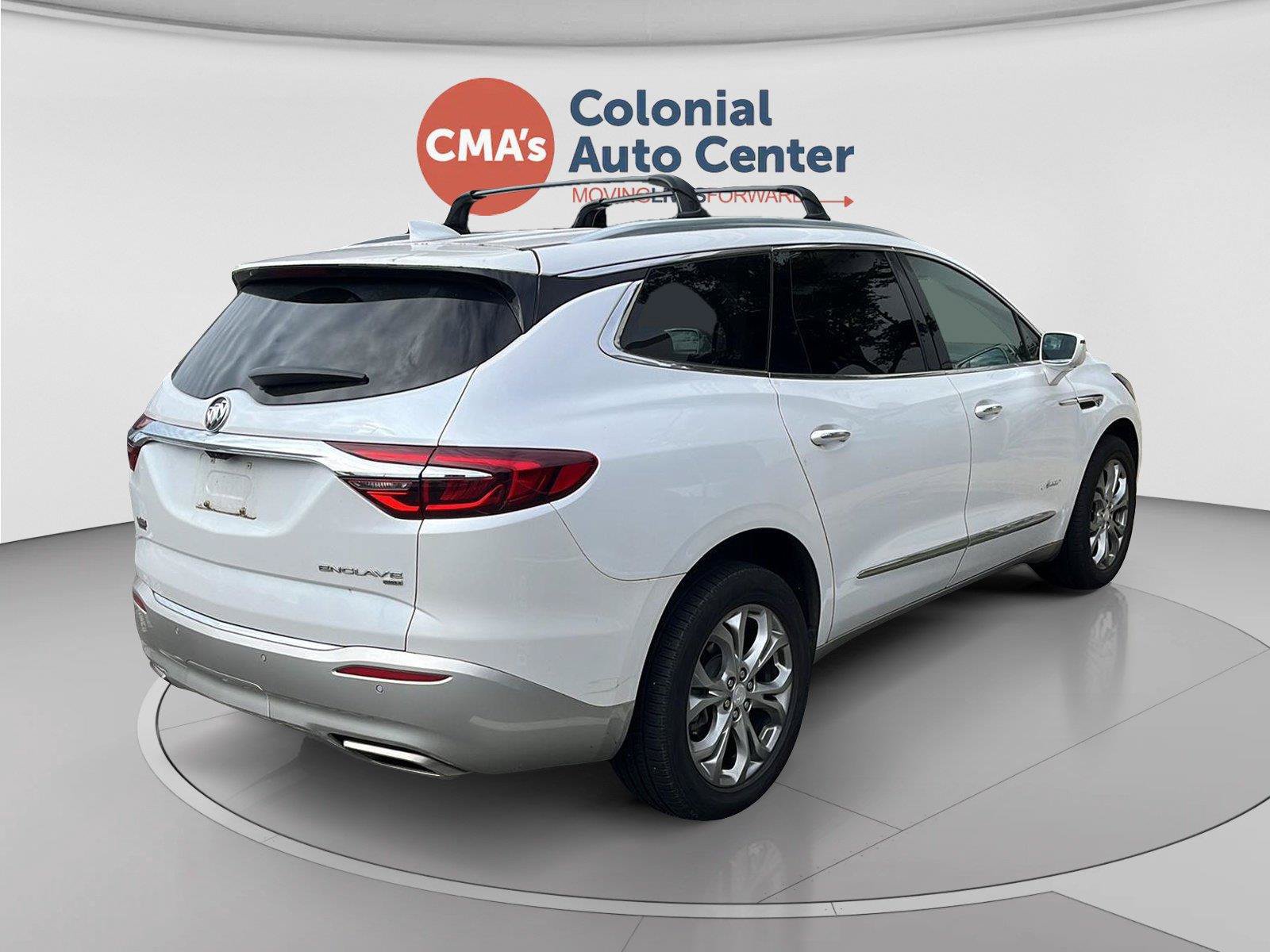 Used 2019 Buick Enclave Avenir w/ Avenir Technology Package AWD/4WD image 3