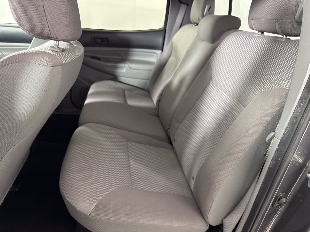 Used 2013 Toyota Tacoma PreRunner w/ SR5 Pkg RWD image 12