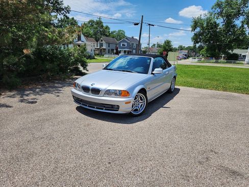 Used 2001 BMW 330Ci Convertible RWD image 1