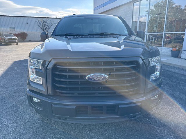 Used 2016 Ford F150 XLT w/ Equipment Group 301A Mid AWD/4WD image 9