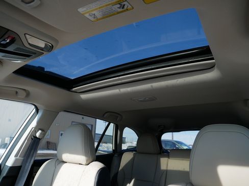 Used 2024 Subaru Outback Limited image 33