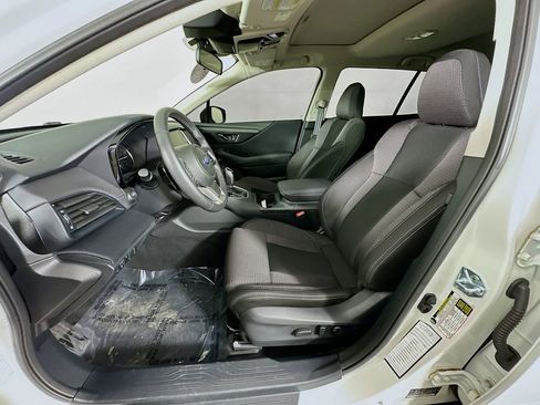 Used 2025 Subaru Outback Premium AWD/4WD image 28