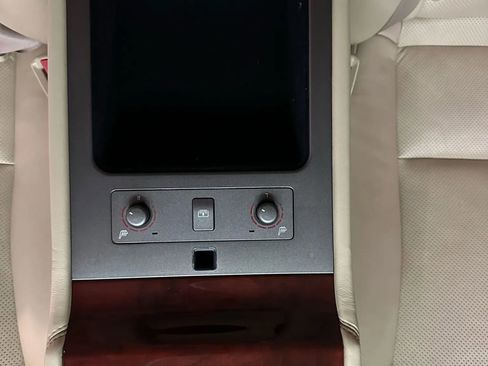 Used 2009 Lexus LS 460 AWD image 24