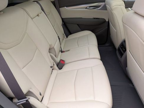 Certified 2023 Cadillac XT5 Premium Luxury w/ LPO, Floor Liner Package AWD/4WD image 26