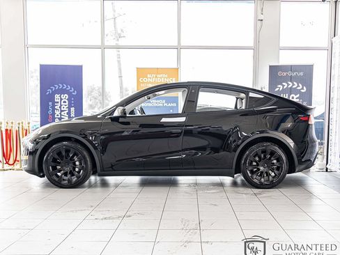 Used 2021 Tesla Model Y Long Range AWD/4WD image 7
