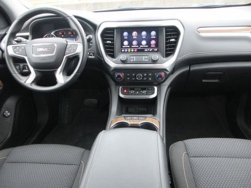 Used 2023 GMC Acadia SLE w/ Driver Convenience Package image 15