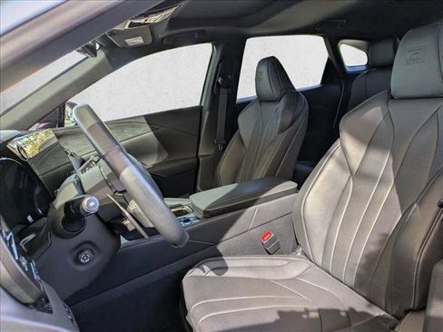 Used 2023 Lexus RX 350 F Sport image 11