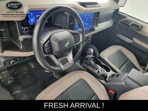 Used 2022 Ford Bronco Wildtrak AWD/4WD image 12