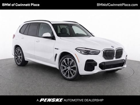 Used 2022 BMW X5 xDrive45e w/ M Sport Package AWD/4WD image 1