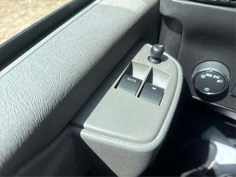 New 2026 GMC Savana 3500 RWD image 16