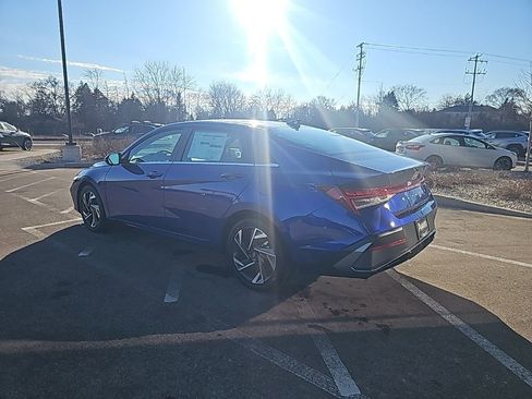 New 2026 Hyundai Elantra Limited image 3