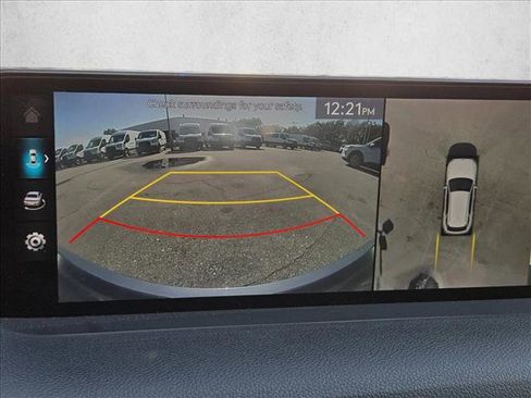 Used 2022 Genesis GV70 2.5T w/ Advanced Package image 17