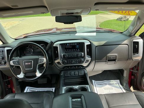 Used 2018 GMC Sierra 1500 SLT w/ SLT Premium Package AWD/4WD image 11