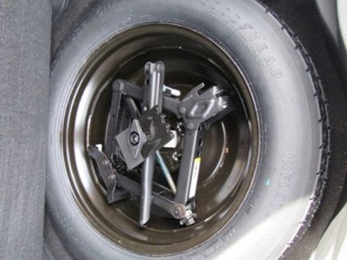 Used 2019 Jeep Cherokee High Altitude AWD/4WD image 20