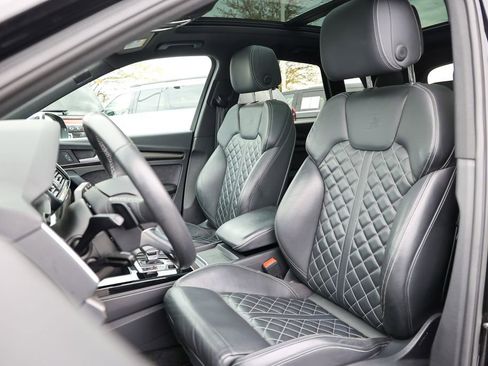 Used 2021 Audi SQ5 Premium Plus w/ Premium Plus Package image 34