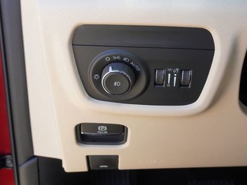 New 2026 Jeep Grand Cherokee Limited AWD/4WD image 22