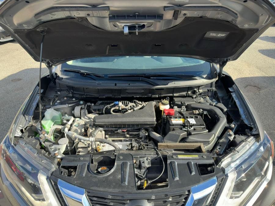 Used 2020 Nissan Rogue SV AWD/4WD image 41