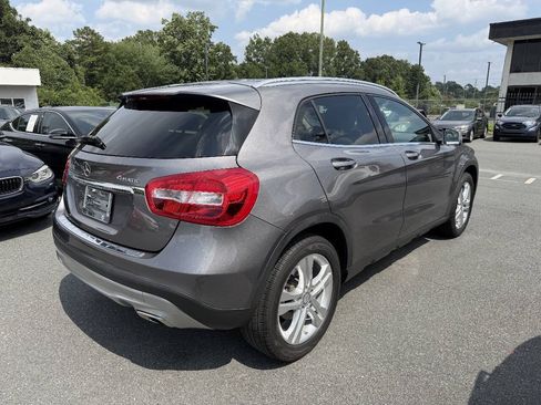 Used 2015 Mercedes-Benz GLA 250 4MATIC image 4