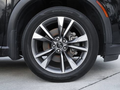 Used 2023 INFINITI QX60 Luxe w/ Vision Package FWD image 12