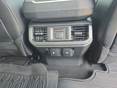Used 2025 Ford F150 Platinum w/ FX4 Off-Road Package AWD/4WD image 13