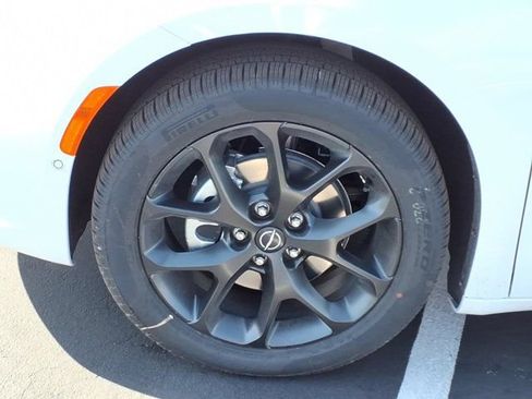 New 2026 Chrysler Pacifica Select w/ S Appearance Package FWD image 24