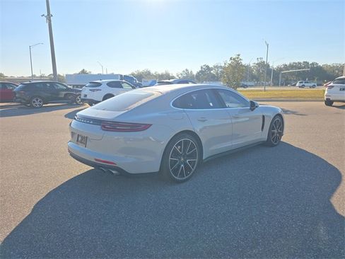 Used 2020 Porsche Panamera 4S image 2