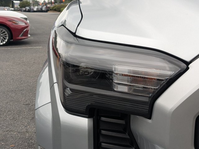 Used 2025 Toyota Tacoma SR RWD image 11