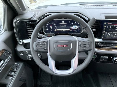 New 2026 GMC Sierra 1500 SLE w/ X31 Off-Road Package AWD/4WD image 12