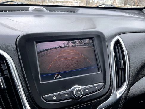 Used 2020 Chevrolet Equinox LT w/ Midnight Edition image 21