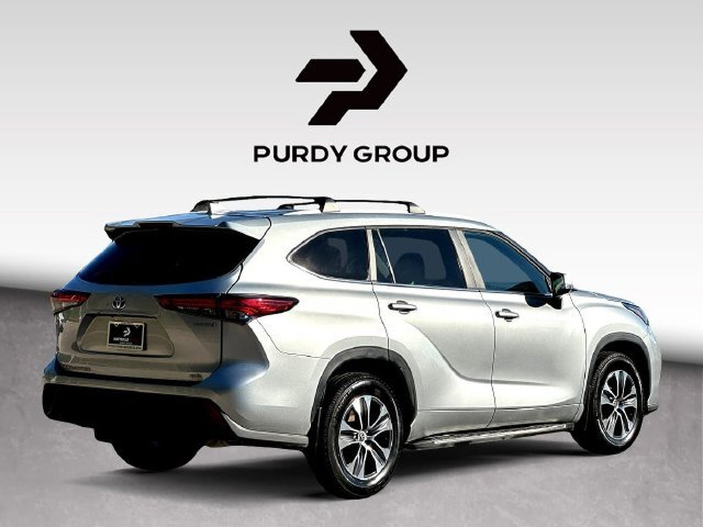 Used 2023 Toyota Highlander XLE FWD image 8