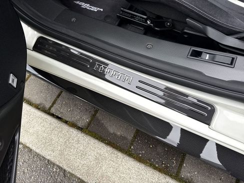 Used 2020 Ferrari 488 Pista Spider image 29