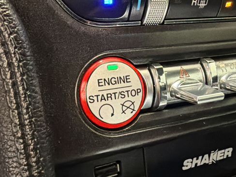 Used 2017 Ford Mustang GT Premium RWD image 27
