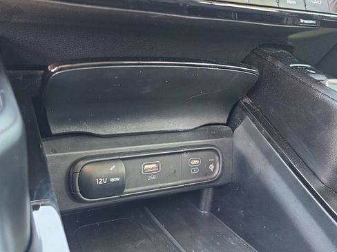 Certified 2024 Kia Telluride S w/ S Sunroof Package FWD image 29