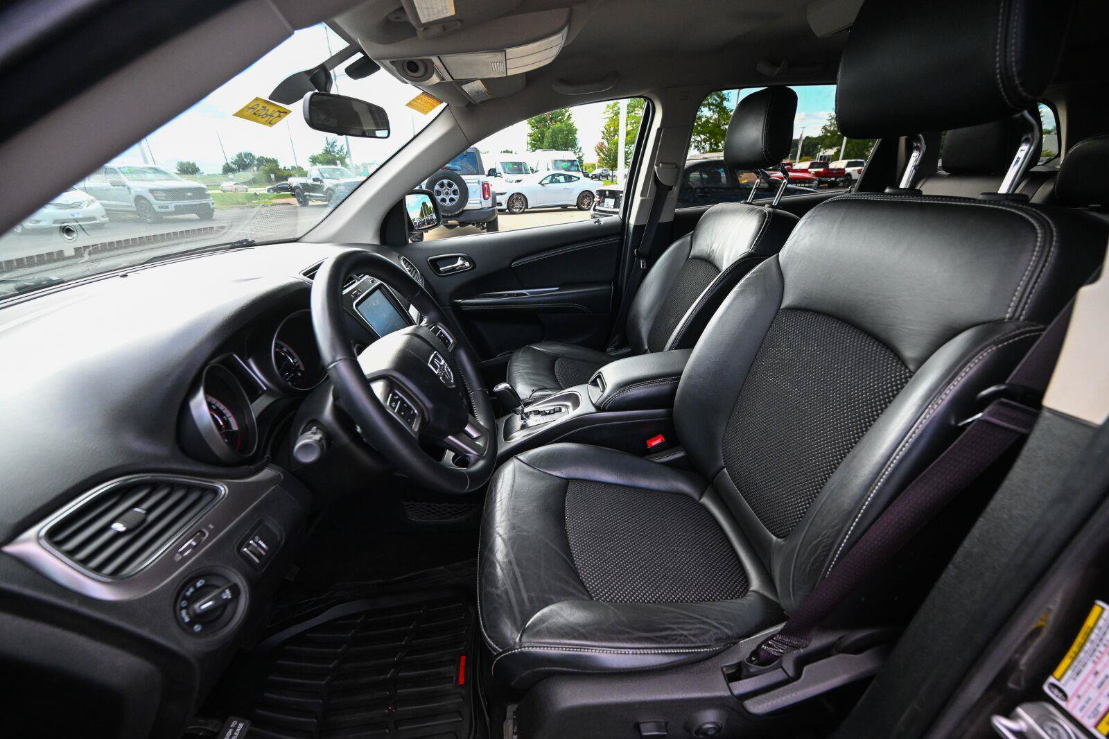 Used 2018 Dodge Journey Crossroad FWD image 19