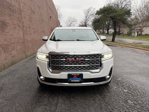 Used 2023 GMC Acadia Denali w/ Trailering Package image 8